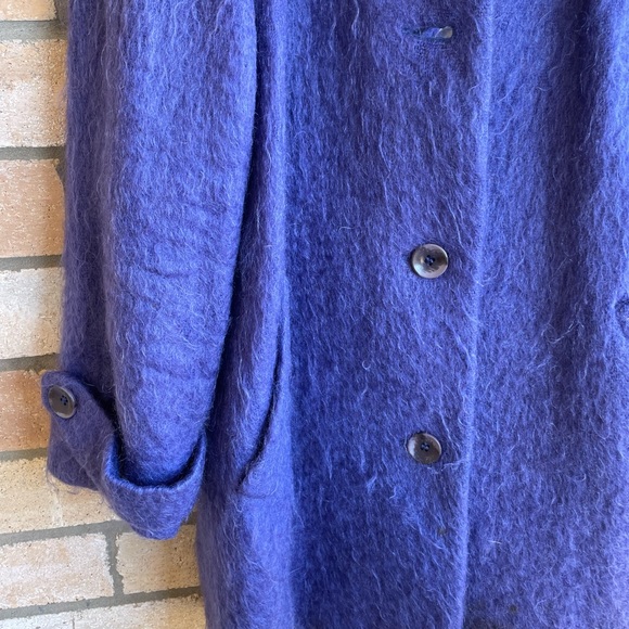 Vintage Coat - Picture 2 of 4
